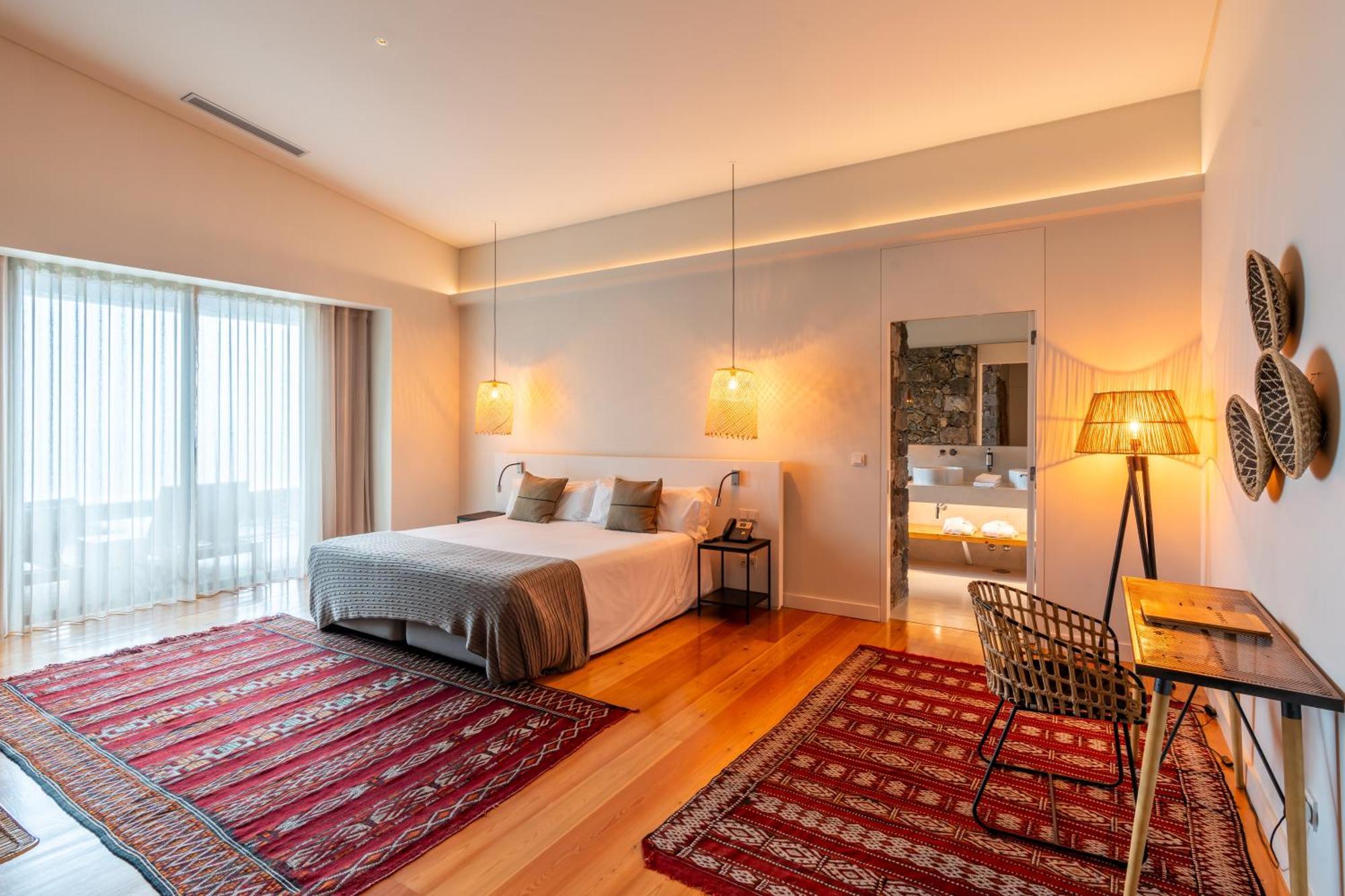 Sensi Azores Nature And Spa Ginetes Exterior photo Deluxe Room