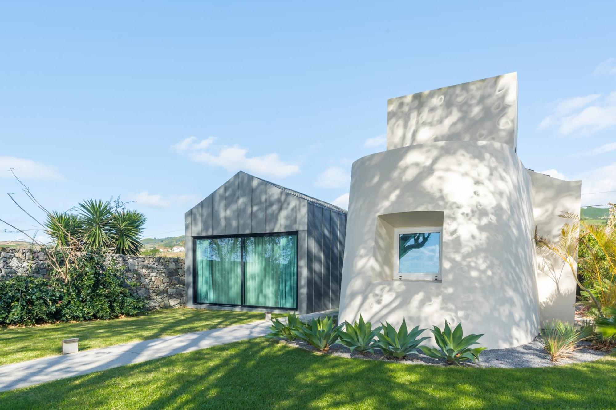 Sensi Azores Nature And Spa Ginetes Exterior photo Villa E-1027, 2016