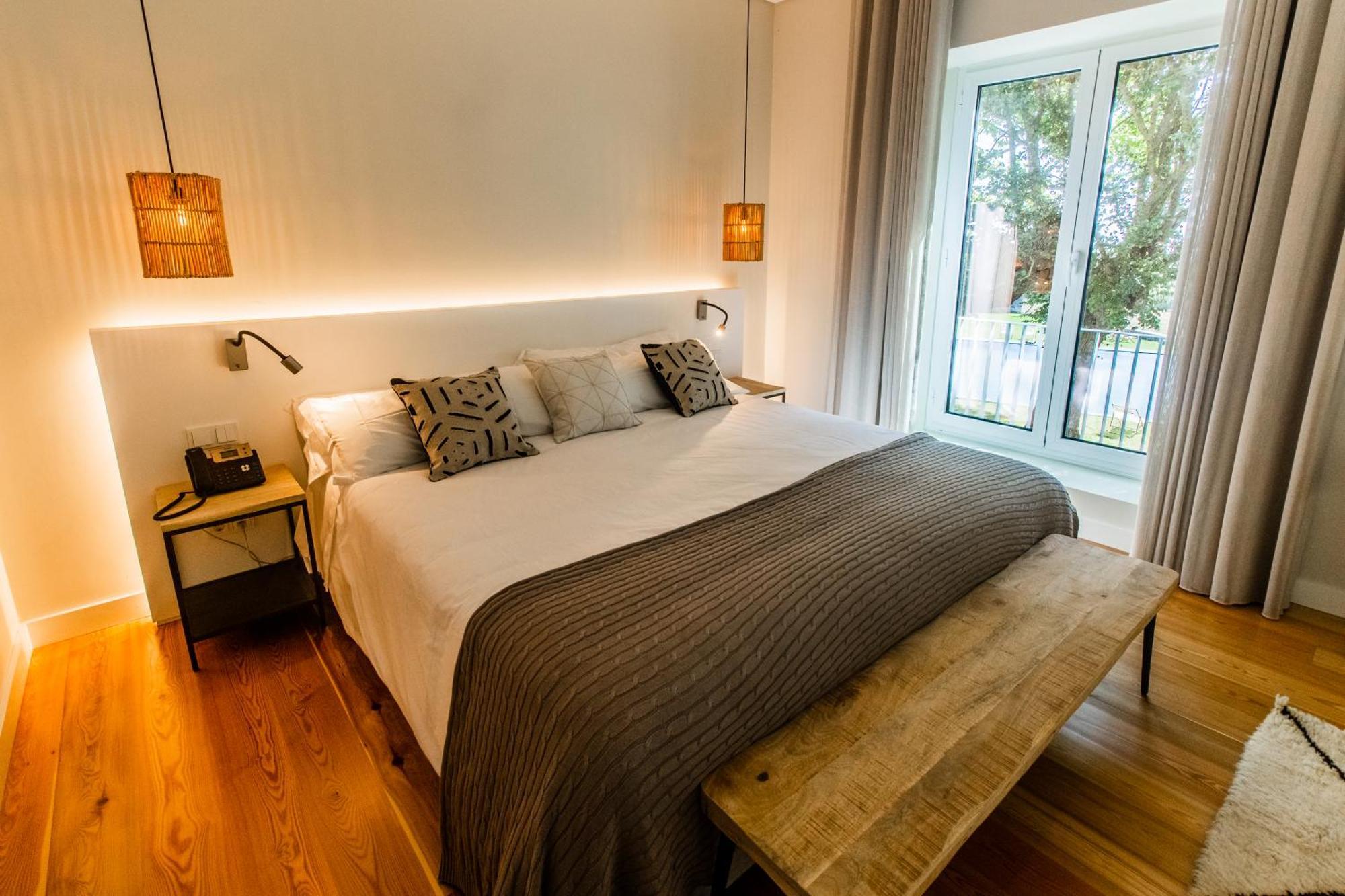 Sensi Azores Nature And Spa Ginetes Room photo A bedroom at the hotel