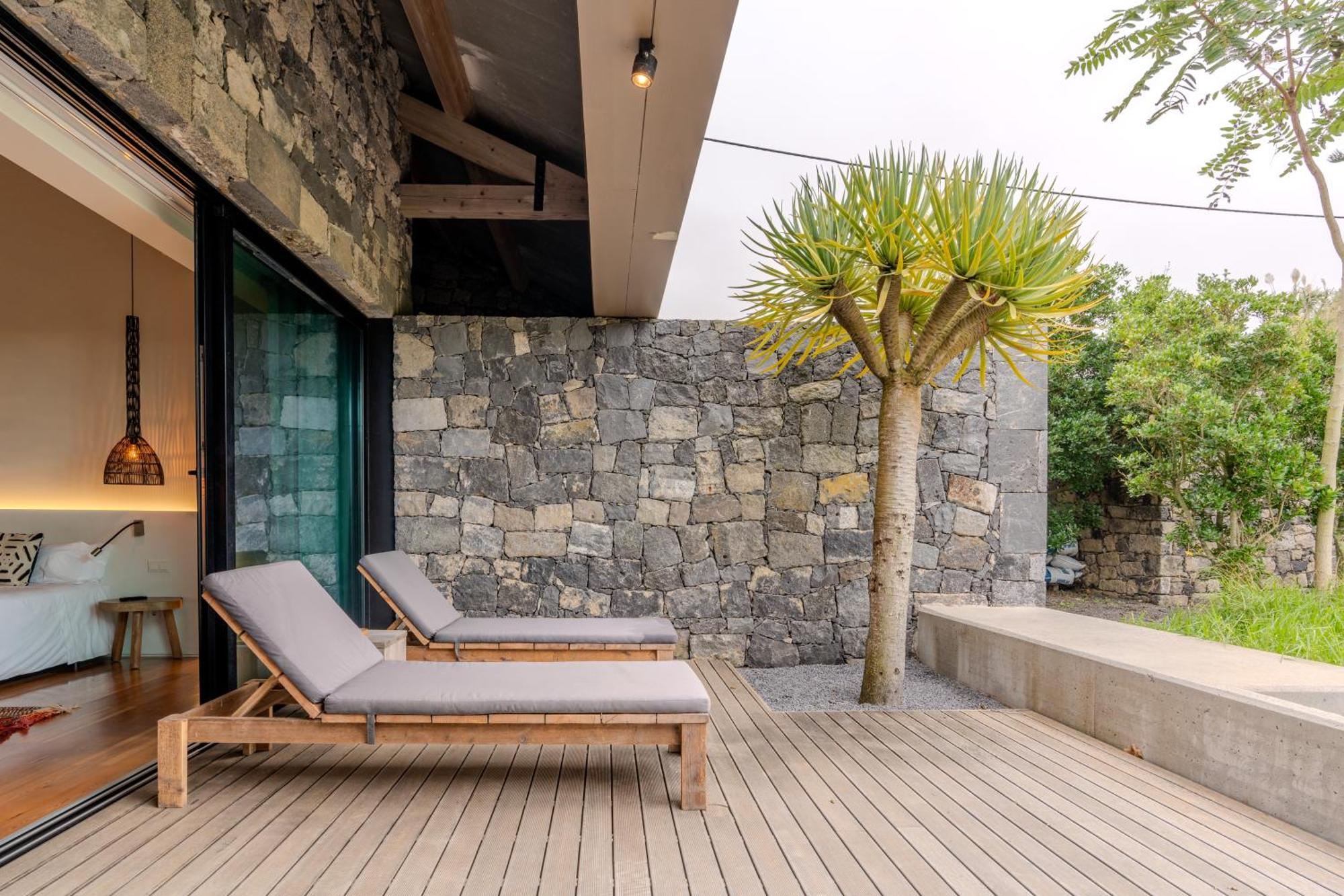 Sensi Azores Nature And Spa Ginetes Room photo The hotel's private beach