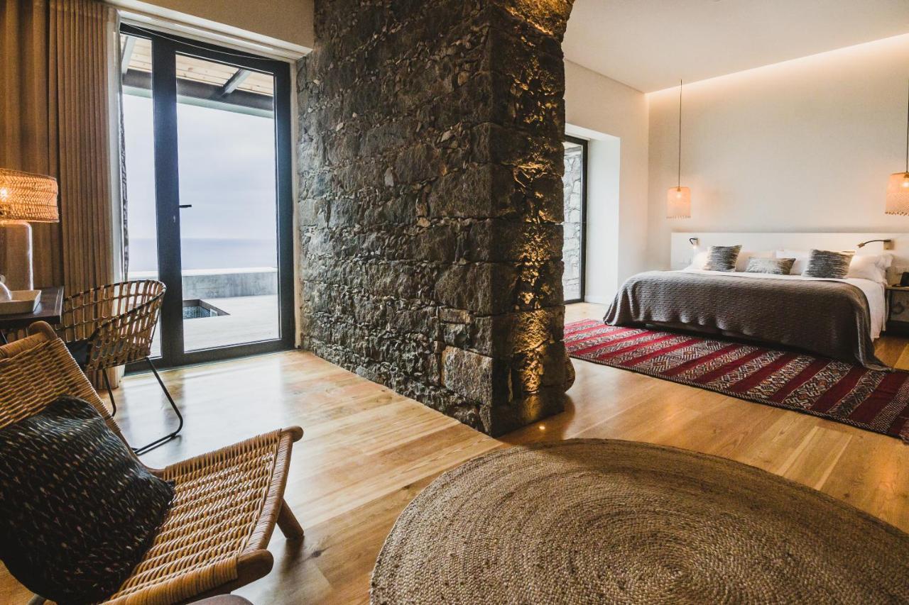 Sensi Azores Nature And Spa Ginetes Exterior photo A room at the hotel
